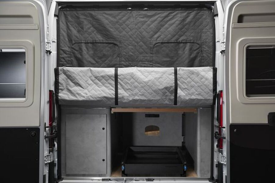 Sunlight &amp; Dethleffs Rear Thermo Insulation Image 3