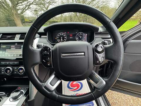 Land Rover Discovery 3.0 SD V6 HSE Luxury SUV 5dr Diesel Auto 4WD Euro 6 (s/s) (306 ps) - U10000830