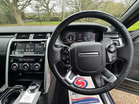Land Rover Discovery 3.0 SD V6 HSE Luxury SUV 5dr Diesel Auto 4WD Euro 6 (s/s) (306 ps) - U10000830