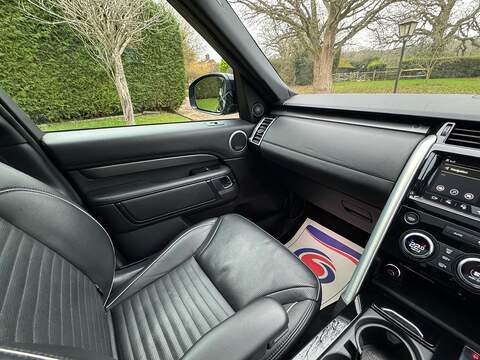 Land Rover Discovery 3.0 SD V6 HSE Luxury SUV 5dr Diesel Auto 4WD Euro 6 (s/s) (306 ps) - U10000830