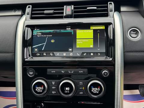 Land Rover Discovery 3.0 SD V6 HSE Luxury SUV 5dr Diesel Auto 4WD Euro 6 (s/s) (306 ps) - U10000830