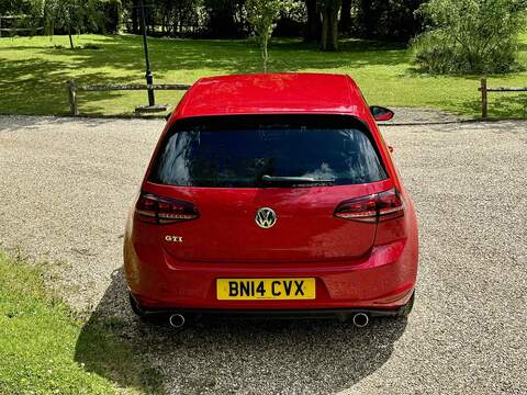 Volkswagen Golf Golf 2.0 TSI BlueMotion Tech GTI DSG Euro 6 (s/s) 3dr - U10001058