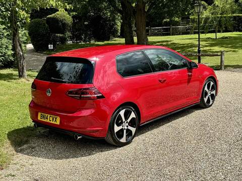 Volkswagen Golf Golf 2.0 TSI BlueMotion Tech GTI DSG Euro 6 (s/s) 3dr - U10001058