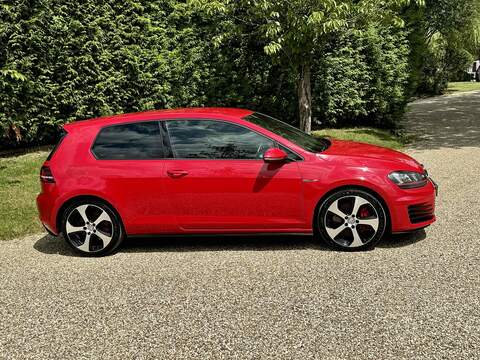 Volkswagen Golf Golf 2.0 TSI BlueMotion Tech GTI DSG Euro 6 (s/s) 3dr - U10001058