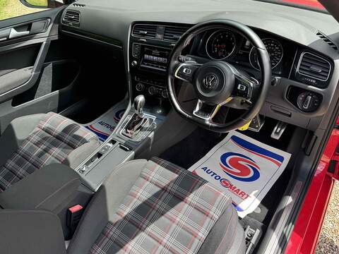 Volkswagen Golf Golf 2.0 TSI BlueMotion Tech GTI DSG Euro 6 (s/s) 3dr - U10001058