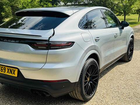 Porsche Cayenne Cayenne 3.0T V6 TiptronicS 4WD Euro 6 (s/s) 5dr - U10001575