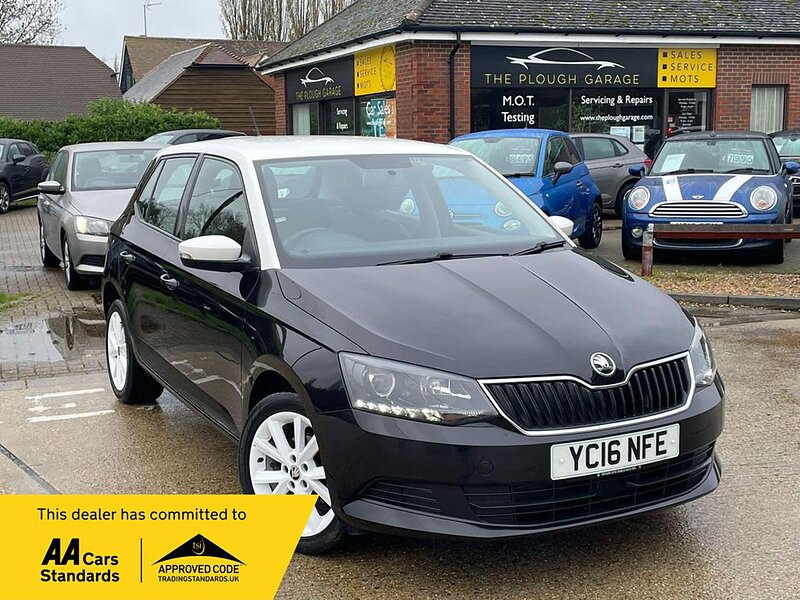 Skoda Fabia TSI Colour Edition - U10001579