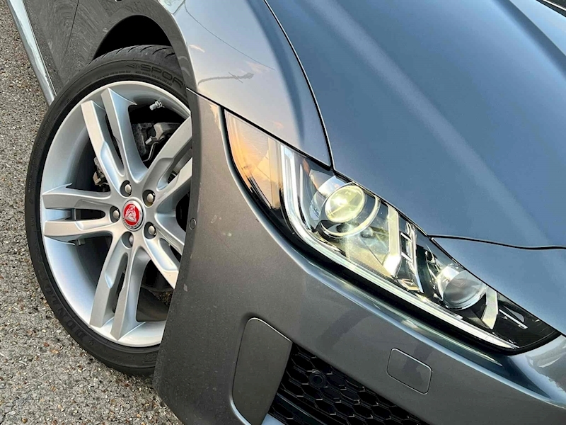 Jaguar XE GTDi R-Sport - U10001628