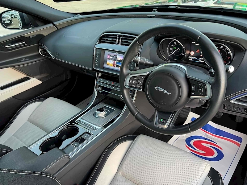 Jaguar XE GTDi R-Sport - U10001628