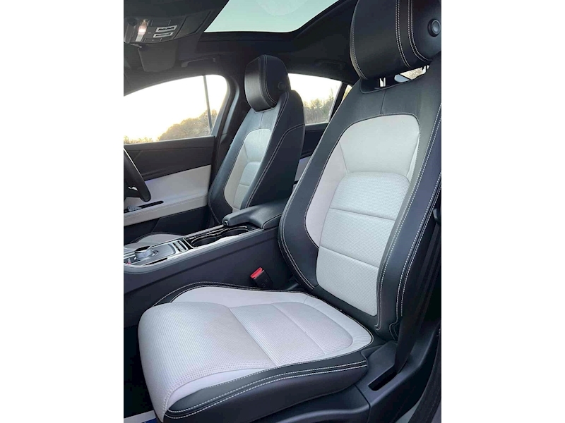 Jaguar XE GTDi R-Sport - U10001628