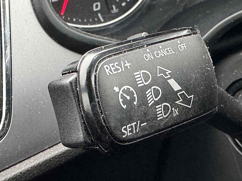 SEAT Leon TDI XCELLENCE Technology - U10001695