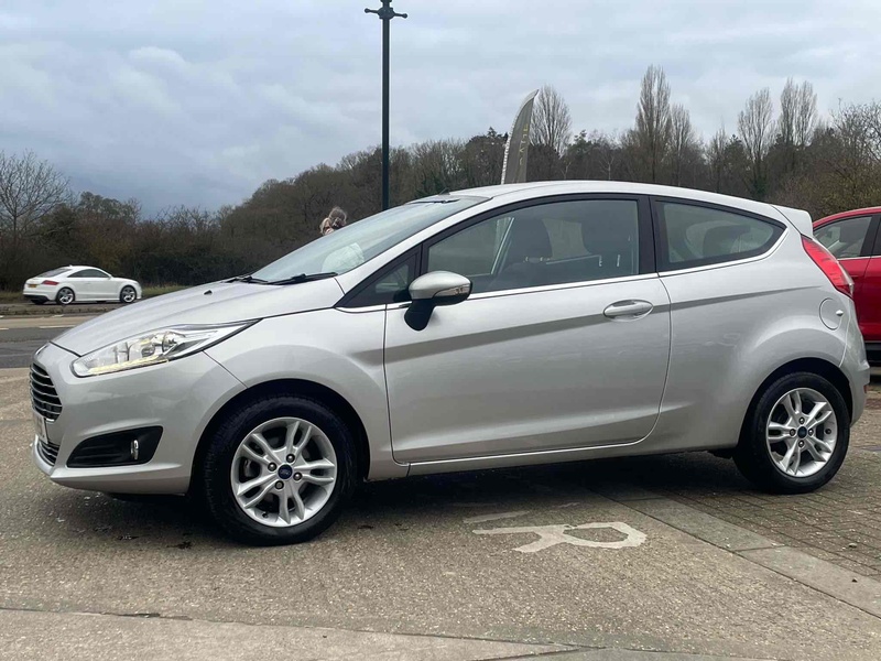 Ford Fiesta Zetec - U10001698
