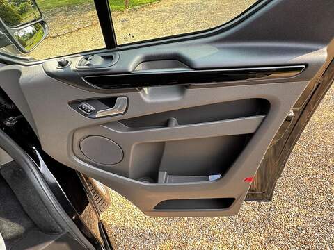 Ford Transit Custom 2.0 320 EcoBlue MS-RT Crew Van Double Cab 5dr Diesel Auto L1 H1 Euro 6 (s/s) (170 ps) - U10001748