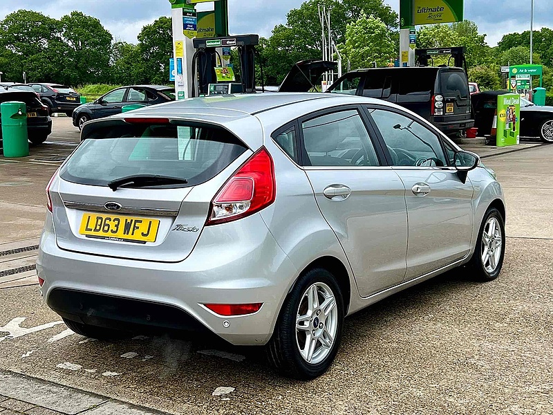 Ford Fiesta T EcoBoost Zetec - U10001827