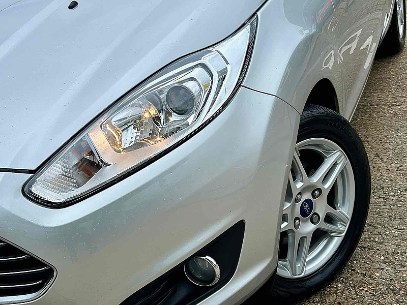 Ford Fiesta T EcoBoost Zetec - U10001827