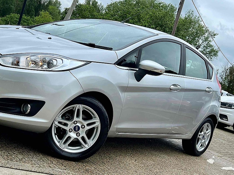 Ford Fiesta T EcoBoost Zetec - U10001827