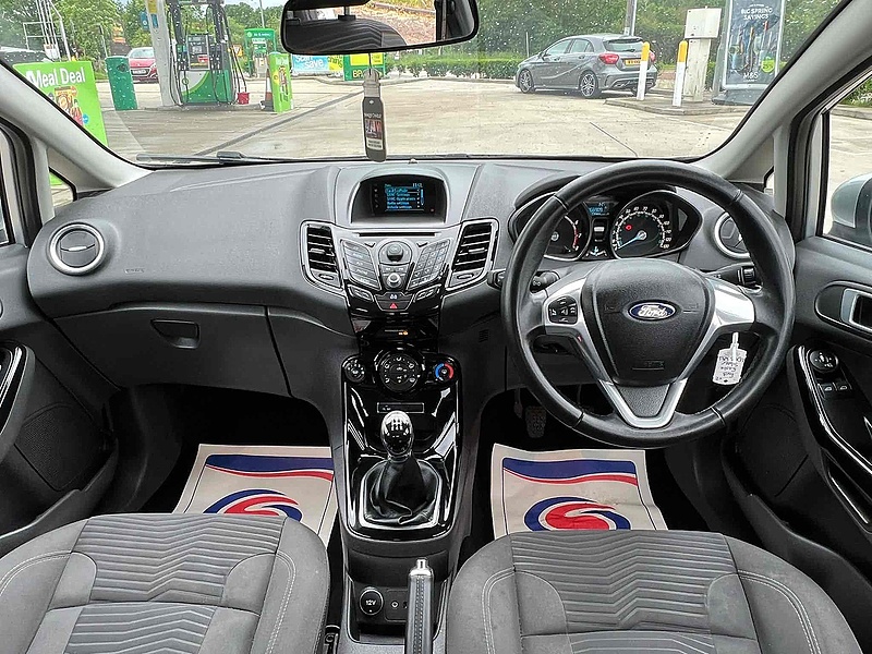 Ford Fiesta T EcoBoost Zetec - U10001827