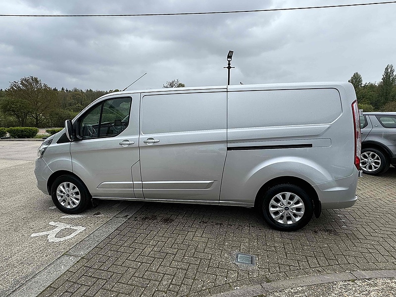 Ford Transit Custom 300 EcoBlue Limited - U10001833