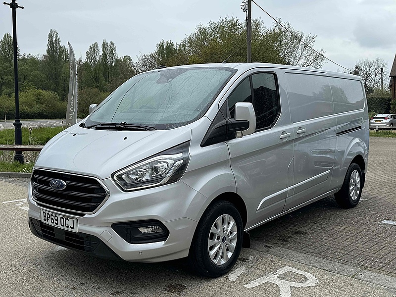 Ford Transit Custom 300 EcoBlue Limited - U10001833
