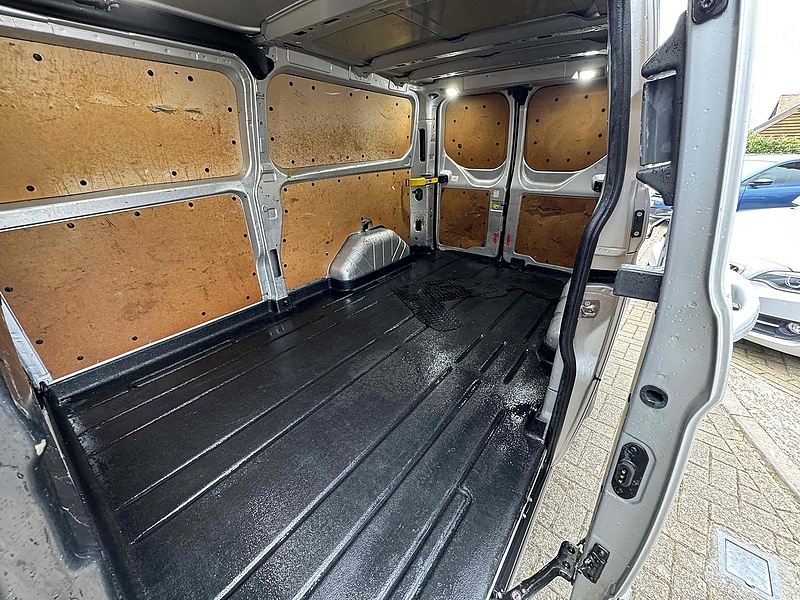 Ford Transit Custom 300 EcoBlue Limited - U10001833