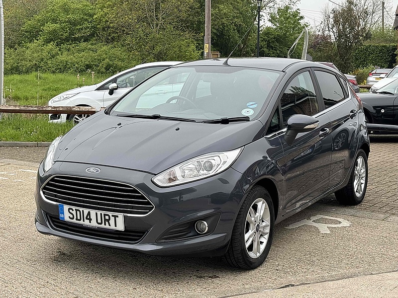 Ford Fiesta Zetec - U10001848