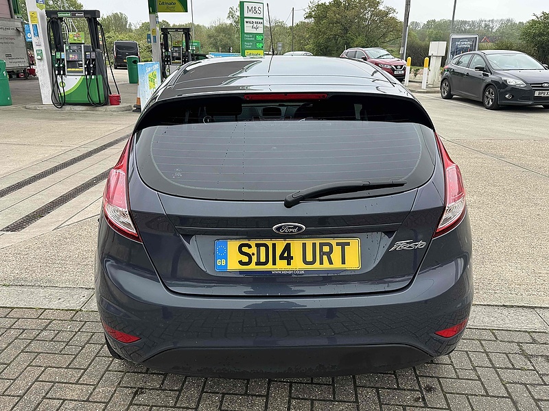 Ford Fiesta Zetec - U10001848