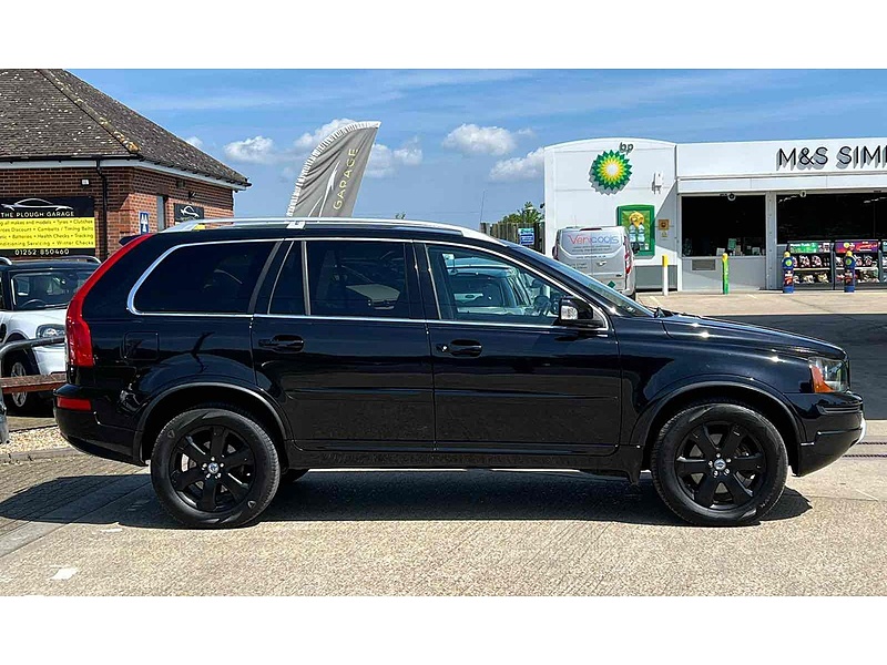 Volvo XC90 D5 SE - U10001850
