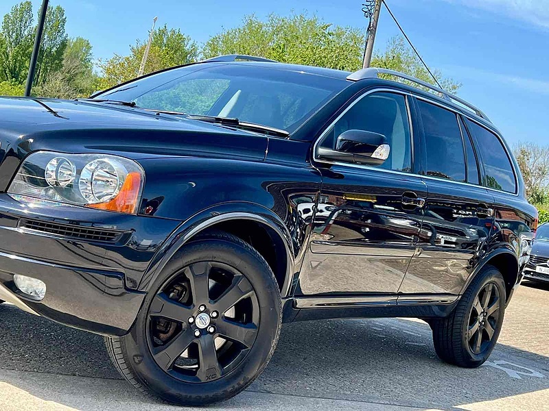 Volvo XC90 D5 SE - U10001850