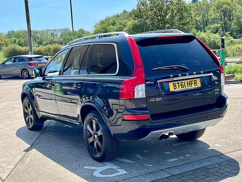 Volvo XC90 D5 SE - U10001850