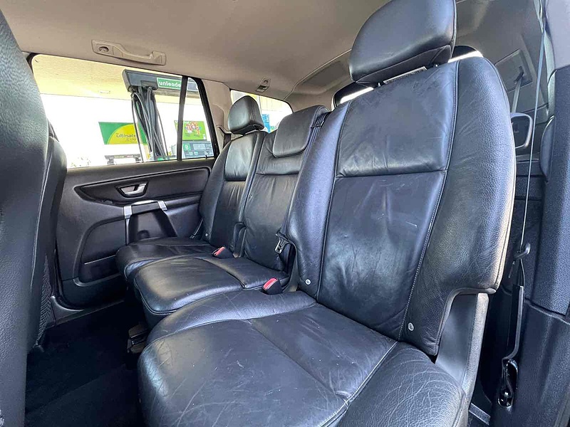 Volvo XC90 D5 SE - U10001850