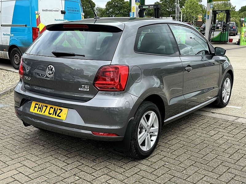 Volkswagen Polo TSI Match Edition - U10001883