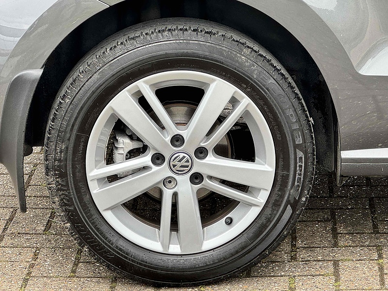 Volkswagen Polo TSI Match Edition - U10001883