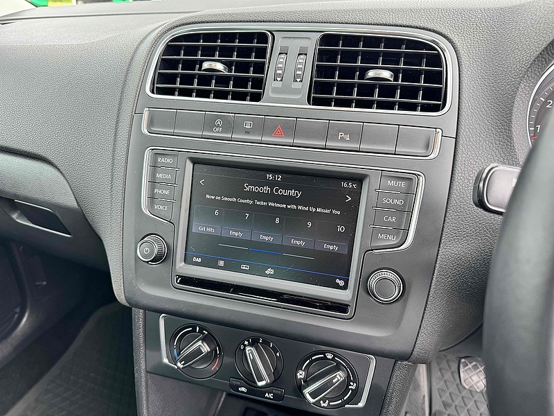 Volkswagen Polo TSI Match Edition - U10001883