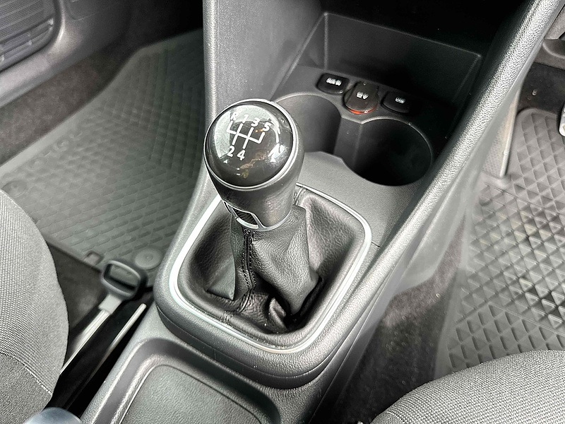 Volkswagen Polo TSI Match Edition - U10001883