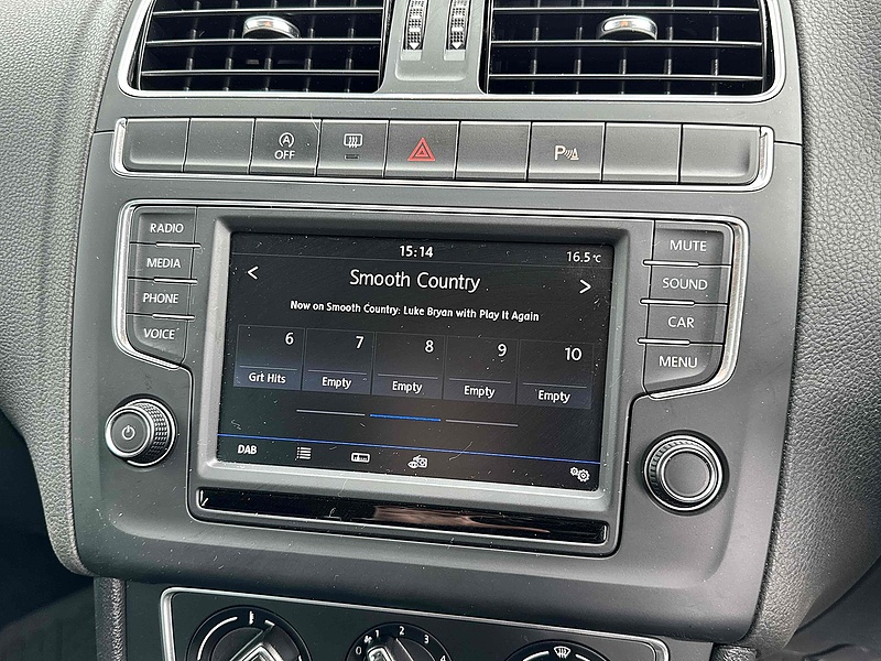 Volkswagen Polo TSI Match Edition - U10001883