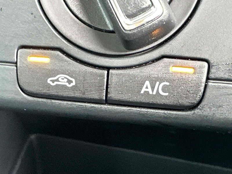 Volkswagen Polo TSI Match Edition - U10001883