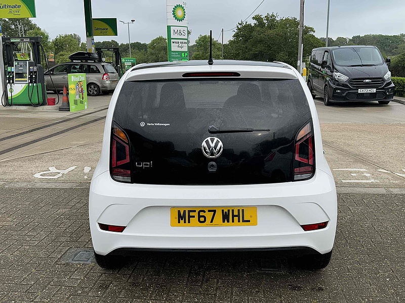 Volkswagen up! Move up! - U10001890