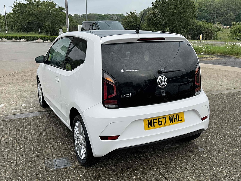 Volkswagen up! Move up! - U10001890