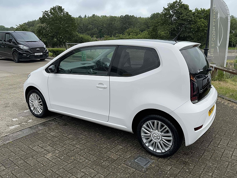 Volkswagen up! Move up! - U10001890