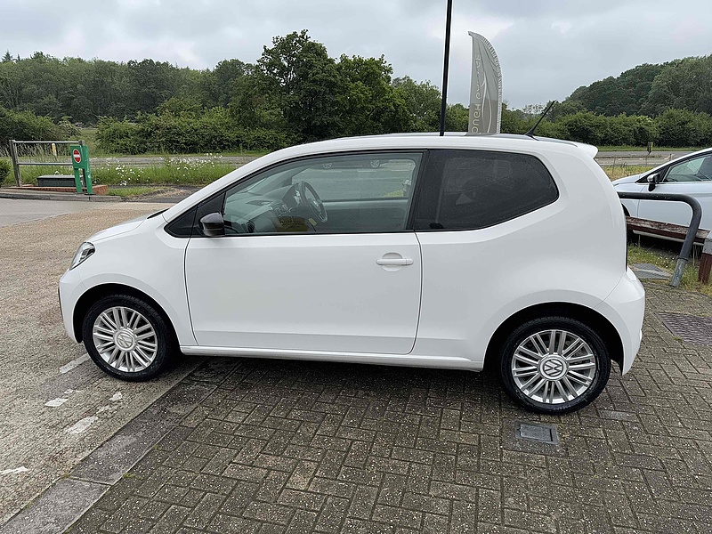 Volkswagen up! Move up! - U10001890
