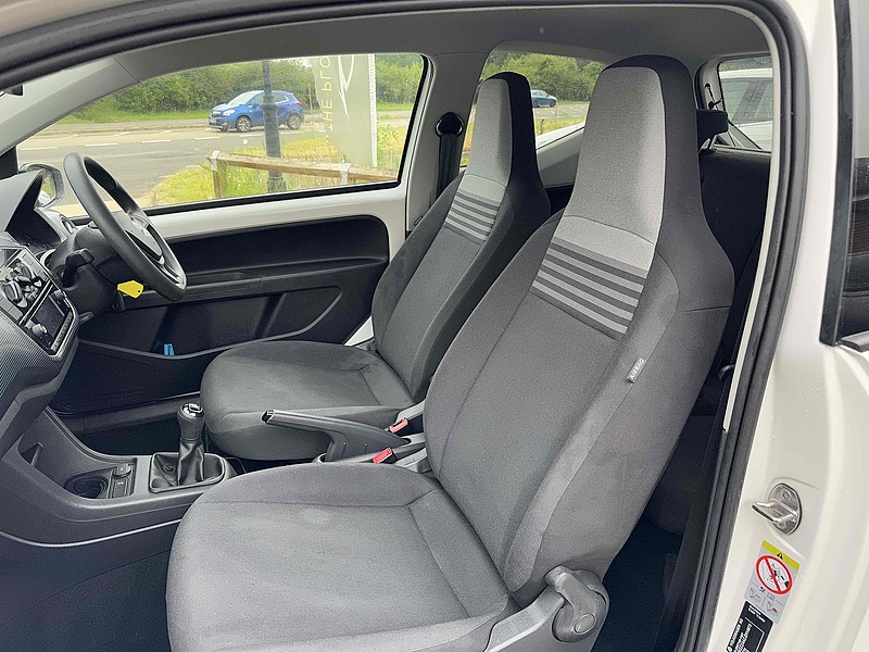 Volkswagen up! Move up! - U10001890