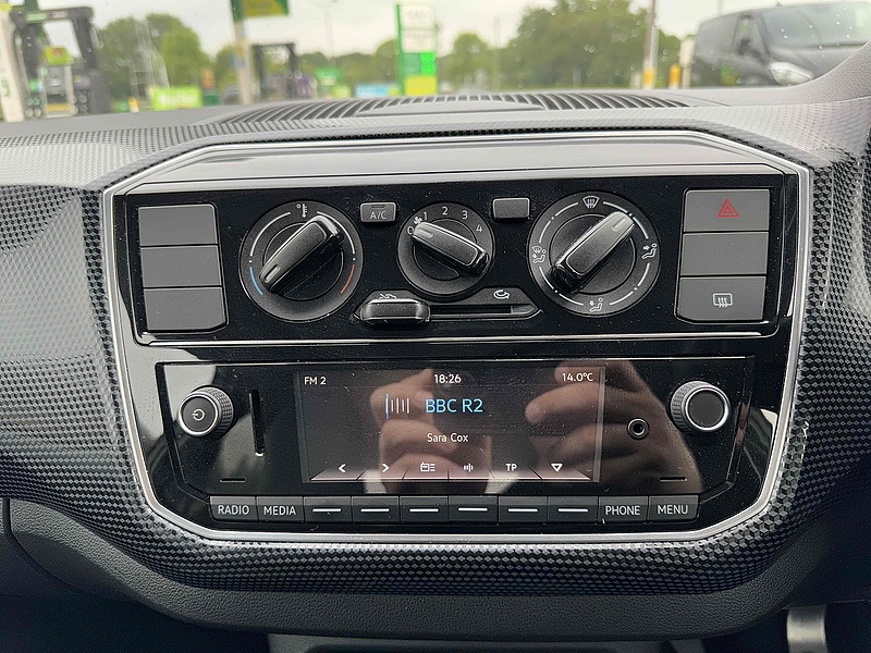 Volkswagen up! Move up! - U10001890