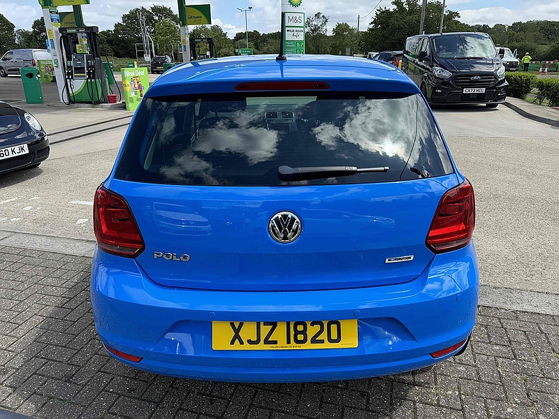 Volkswagen Polo BlueMotion Tech SE Design - U10001893