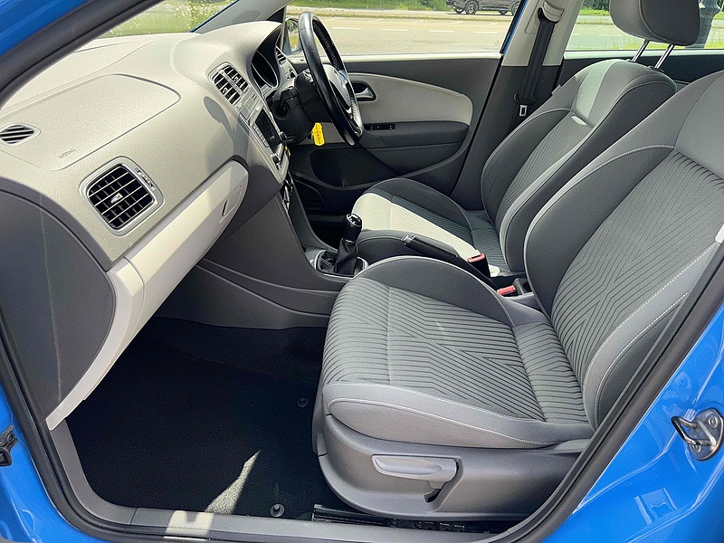 Volkswagen Polo BlueMotion Tech SE Design - U10001893