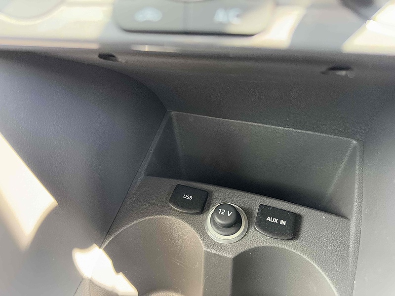 Volkswagen Polo BlueMotion Tech SE Design - U10001893