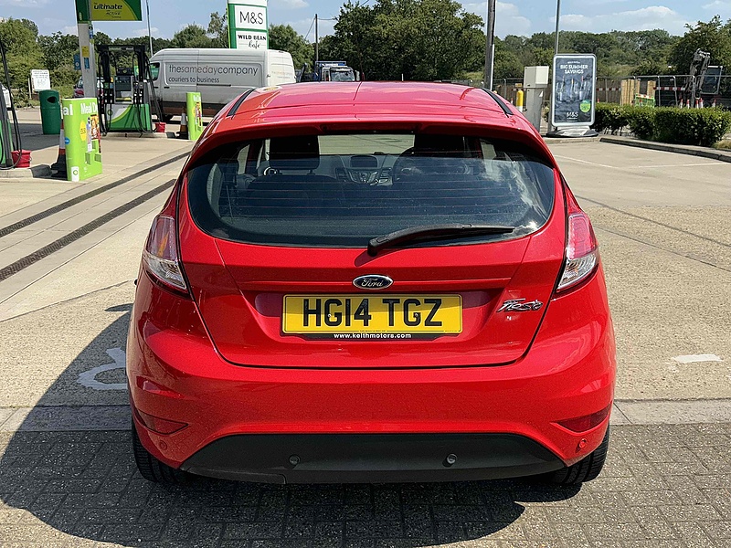 Ford Fiesta Zetec - U10001951