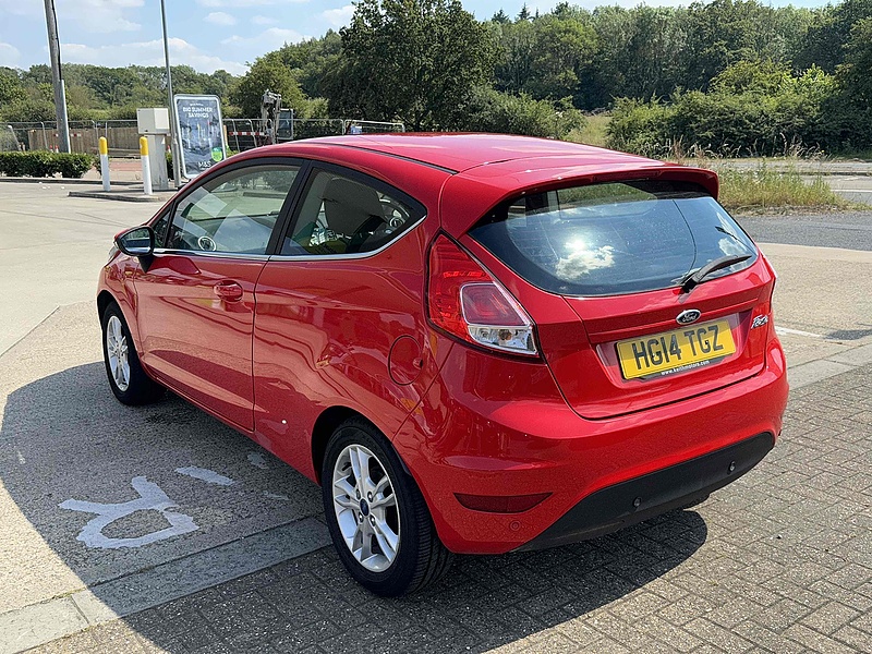 Ford Fiesta Zetec - U10001951