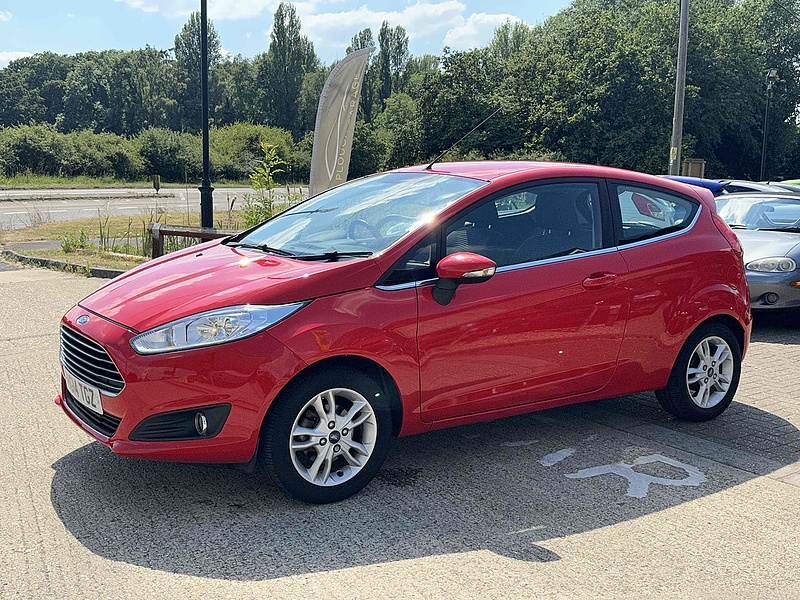 Ford Fiesta Zetec - U10001951