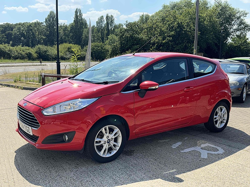 Ford Fiesta Zetec - U10001951