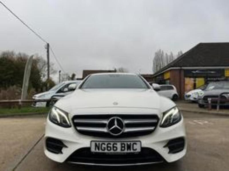 Mercedes-Benz E Class E220d AMG Line - U10001993